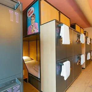 https://sparks-hostel.zandvoort-hotels.com